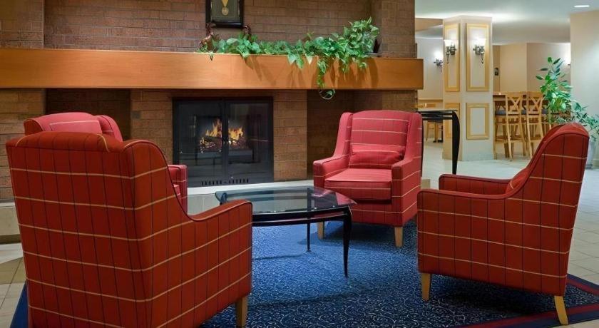 Holiday Inn Express Toronto East - Scarborough By Ihg Exterior photo